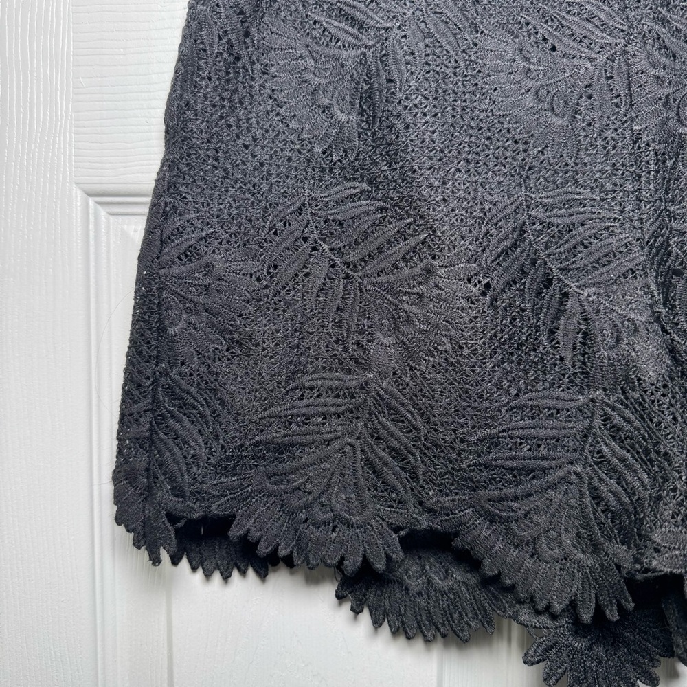 Sadie & Sage Black Lace High Waist Scalloped Shorts Medium Boho - Picture 2 of 6